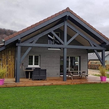 Cerise sous le château - SANCEY