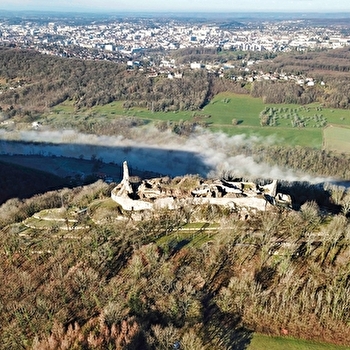 Château médiéval de Montfaucon - MONTFAUCON