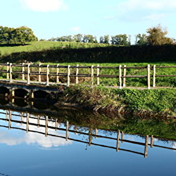 Autour des villages  - SAINT-JULIEN-SUR-DHEUNE