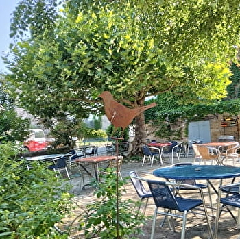 Le Café des Seize Quartiers - CHATEAU-CHALON
