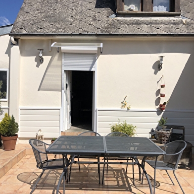 Maisonnette à la campagne