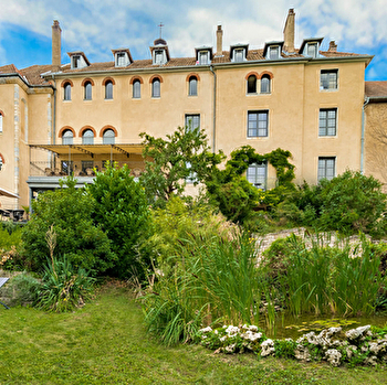 Le Sauvage Hôtel Restaurant Spa - BESANCON