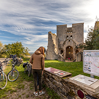 Le Doyenné de Saint-Hippolyte - BONNAY-SAINT-YTHAIRE