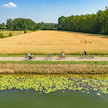 La Voie Bleue en Bourgogne - CORRE