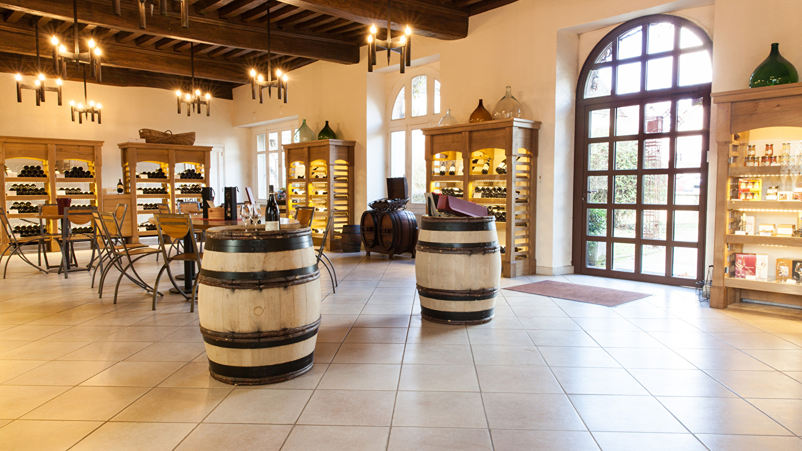 La Grande Cave de Vougeot