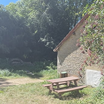 Aire de pique-nique - FLEY