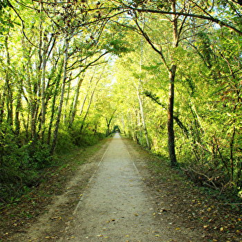 Voie verte : Gex-Divonne, par l'ancienne voie ferrée - GEX