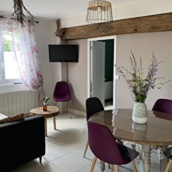 La Maison Bleue - NEUVY-SUR-LOIRE