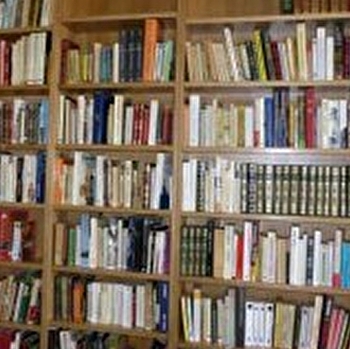 Le Poirier au Loup, Rest-ô-livre - AVALLON