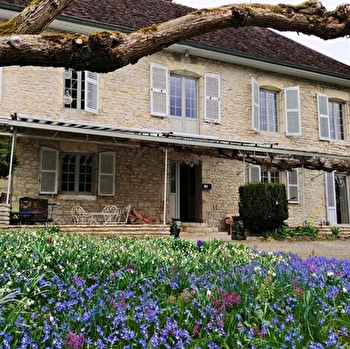 Le Conte de Nivollet - BEAUMOTTE-AUBERTANS