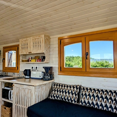 La Roulotte du Domaine des Nomades