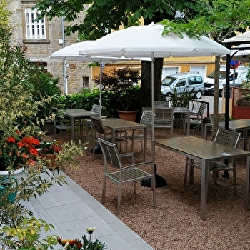 Hôtel-Restaurant Le Marronnier - TRAMAYES