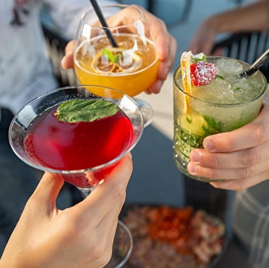 Skybar 360 - Hôtel & SPA Panorama 360**** Mâcon