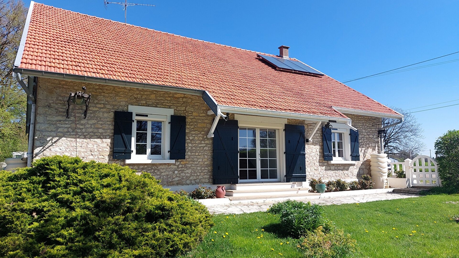 Un Détour par Thiénans