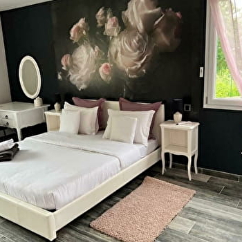 Chez Saliha et Serge - LAMARCHE-SUR-SAONE