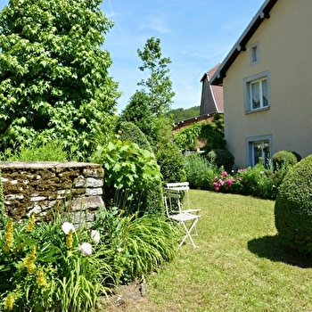 La Ferme aux glycines - AILLEVANS