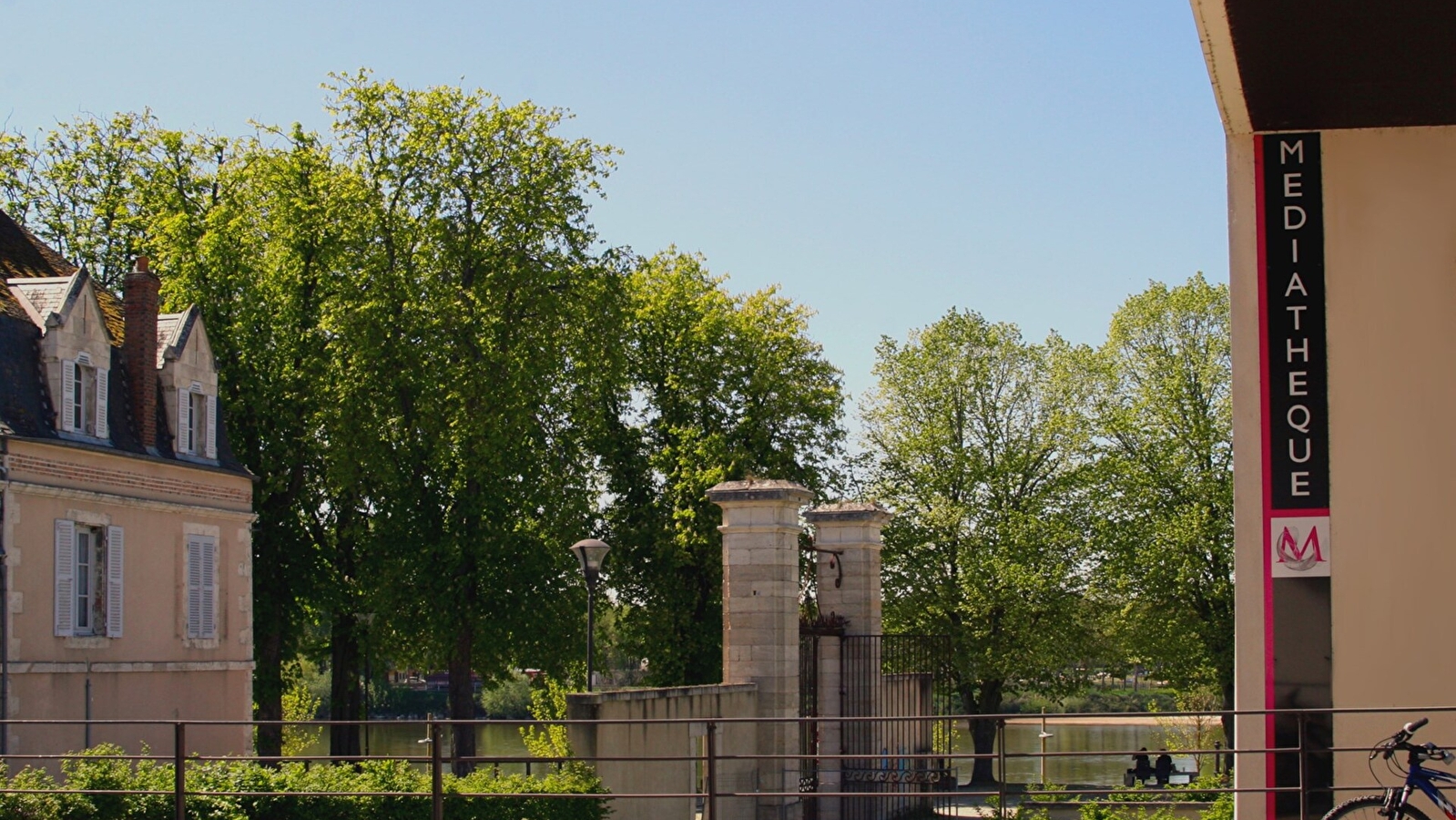 Médiathèque de Cosne