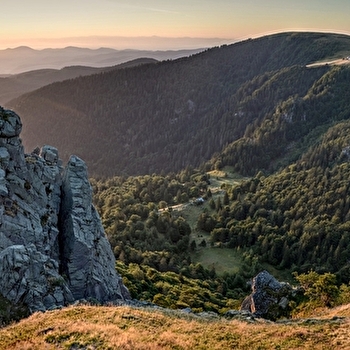 Le Parc naturel regional des Ballons des Vosges - HAUT-DU-THEM-CHATEAU-LAMBERT
