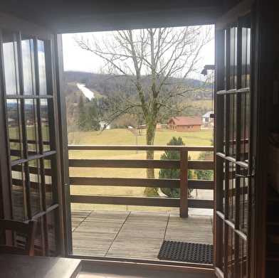 Au Doubs Chalet du Jura