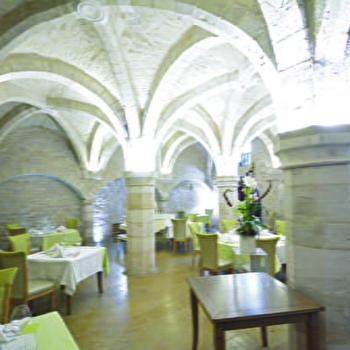 La Dame d'Aquitaine - DIJON