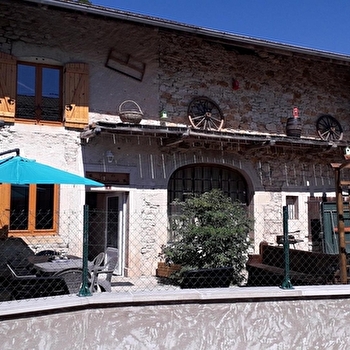 Le gîte du Lac Emeraude - CERNON