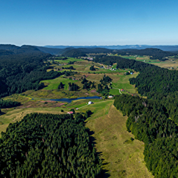 Tourbières et lac des Hautes-Combes - LA PESSE