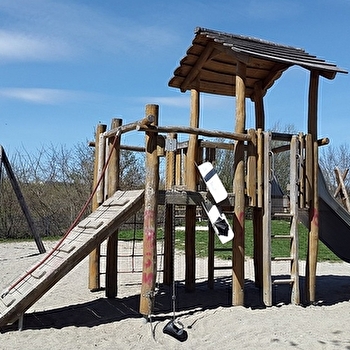 Aire de jeux - LA NOCLE-MAULAIX