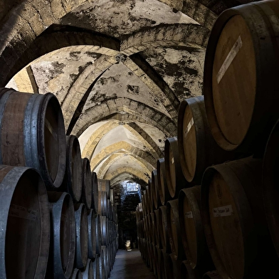 Vins Jérôme Arnoux, La Cave de la Reine Jeanne