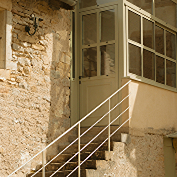 La Petite Maison de Tomette Singulière - CHATEAU