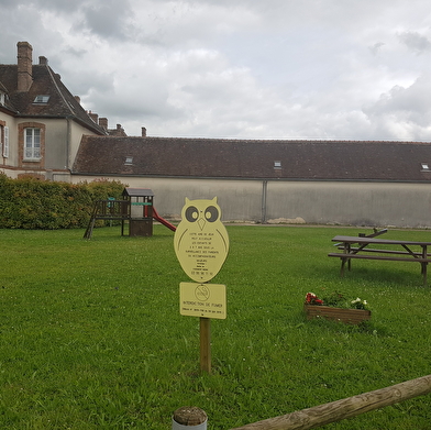 Aire de pique-nique Place du Château