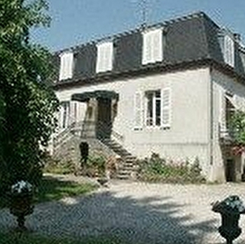 Chambres d'hôtes - Veyland Gérard - MACORNAY