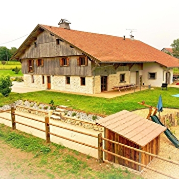 Au Grand Cœur Chaux - GUYANS-VENNES