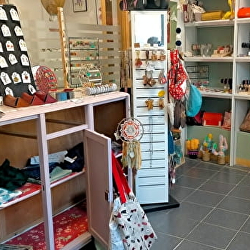 La cabane Art Crea - RIOZ