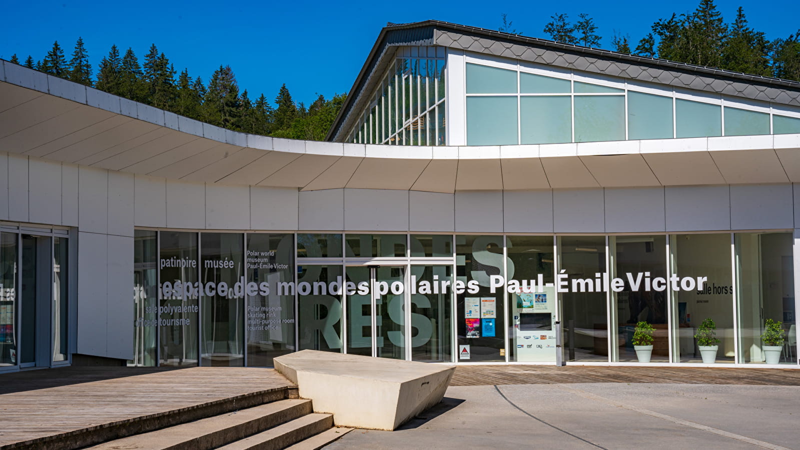 Bureau d'information touristique de Prémanon - Office de tourisme de la Station des Rousses