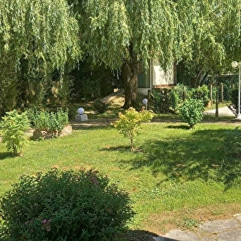 Les Elements de la Nature - aire pour camping-car - ABONCOURT-GESINCOURT