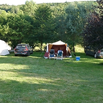 Mini-camping / chambres d'hotes Le Petit Papillon - CUSSY-EN-MORVAN