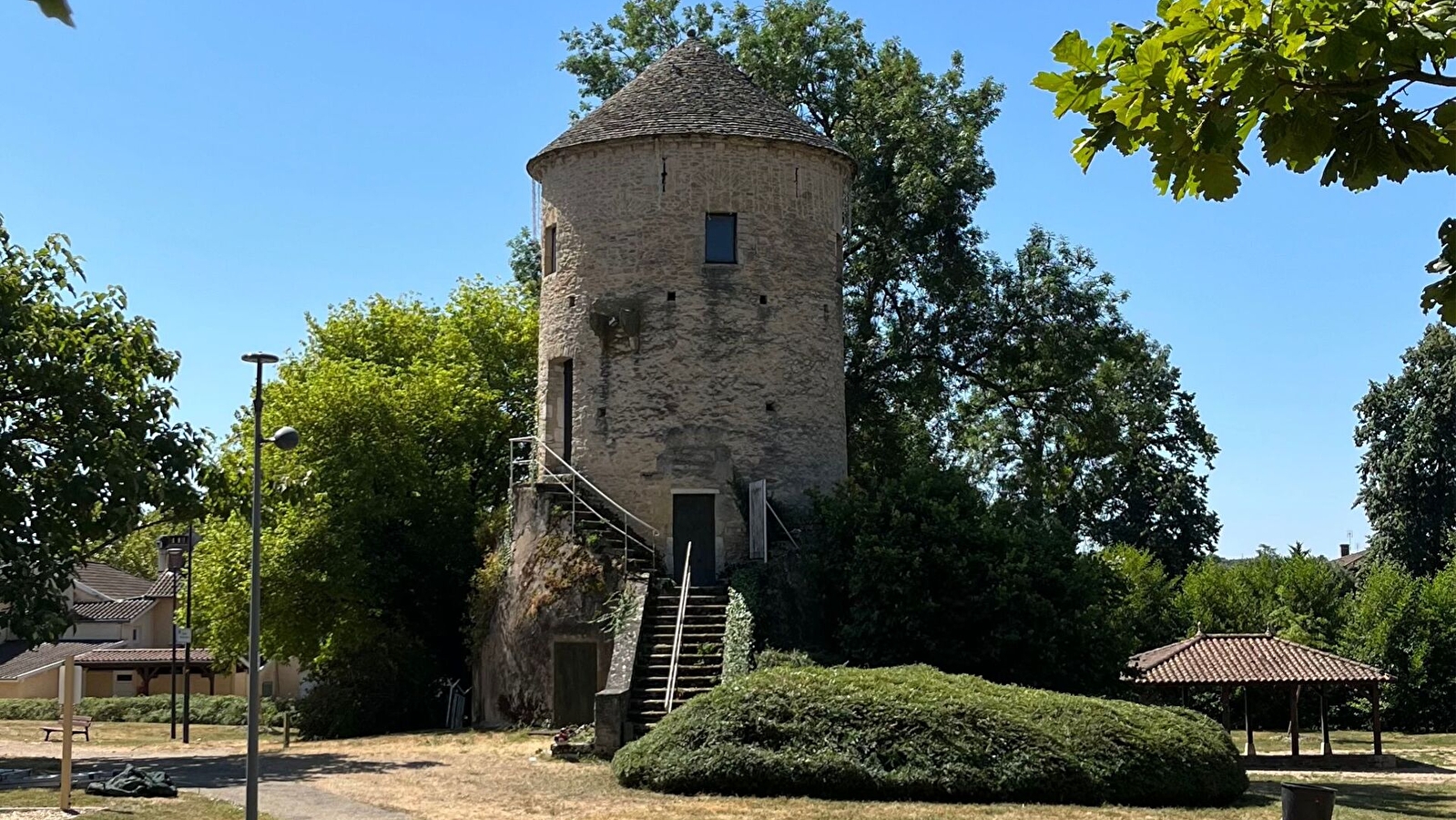 Sur les pas de Charles Dorel