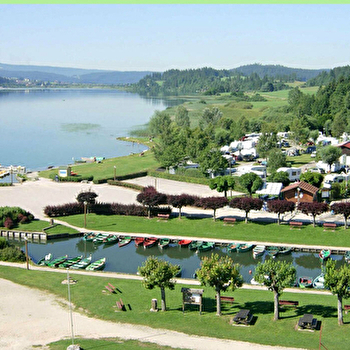 Camping municipal de Saint-Point-Lac - SAINT-POINT-LAC