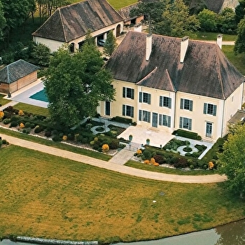 Domaine de l'Abbaye de Maizières - Le Palais Abbatial - SAINT-LOUP-GEANGES