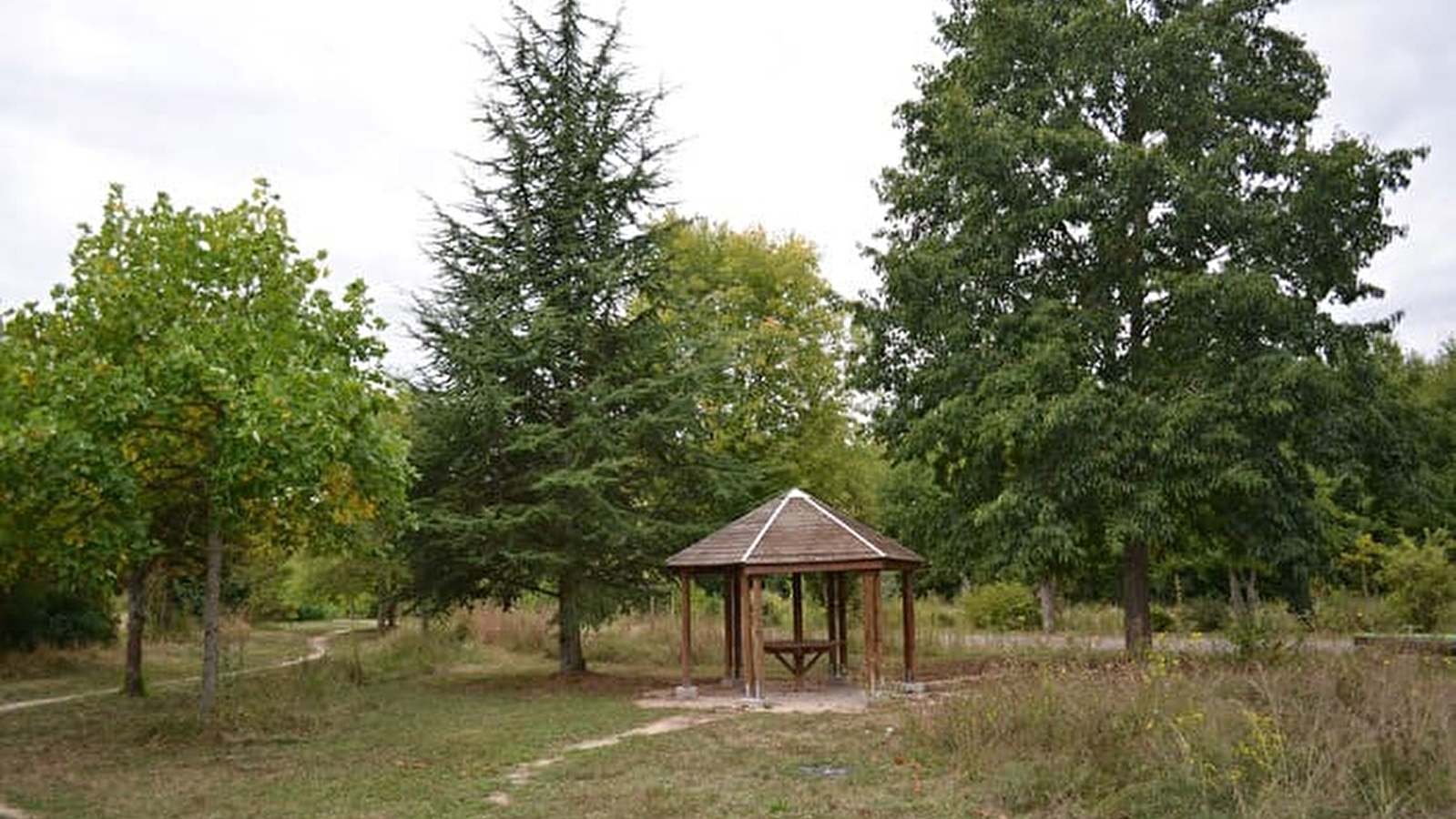 Aire de pique-nique - Soirans