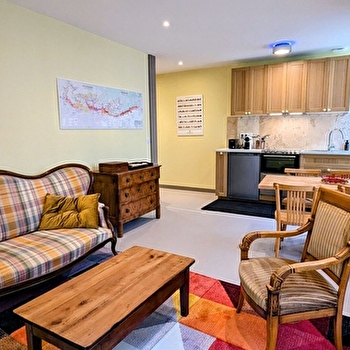 The Right Place - BEAUNE