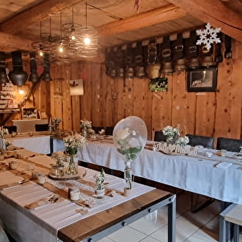 Restaurant - Chez Liadet - MOUTHE