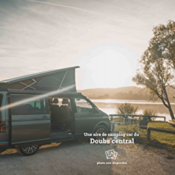 Aire de stationnement pour Camping car - VALONNE