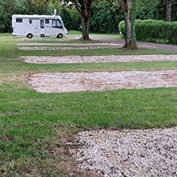 Aire de camping-car d'Entrains sur Nohain - ENTRAINS-SUR-NOHAIN
