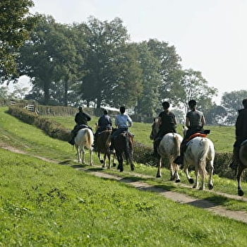Circuit de l'Autunois à la Côte Chalonnaise - GR137 - LA TAGNIERE