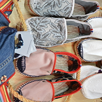 Le Fil Rouge - SALINS-LES-BAINS