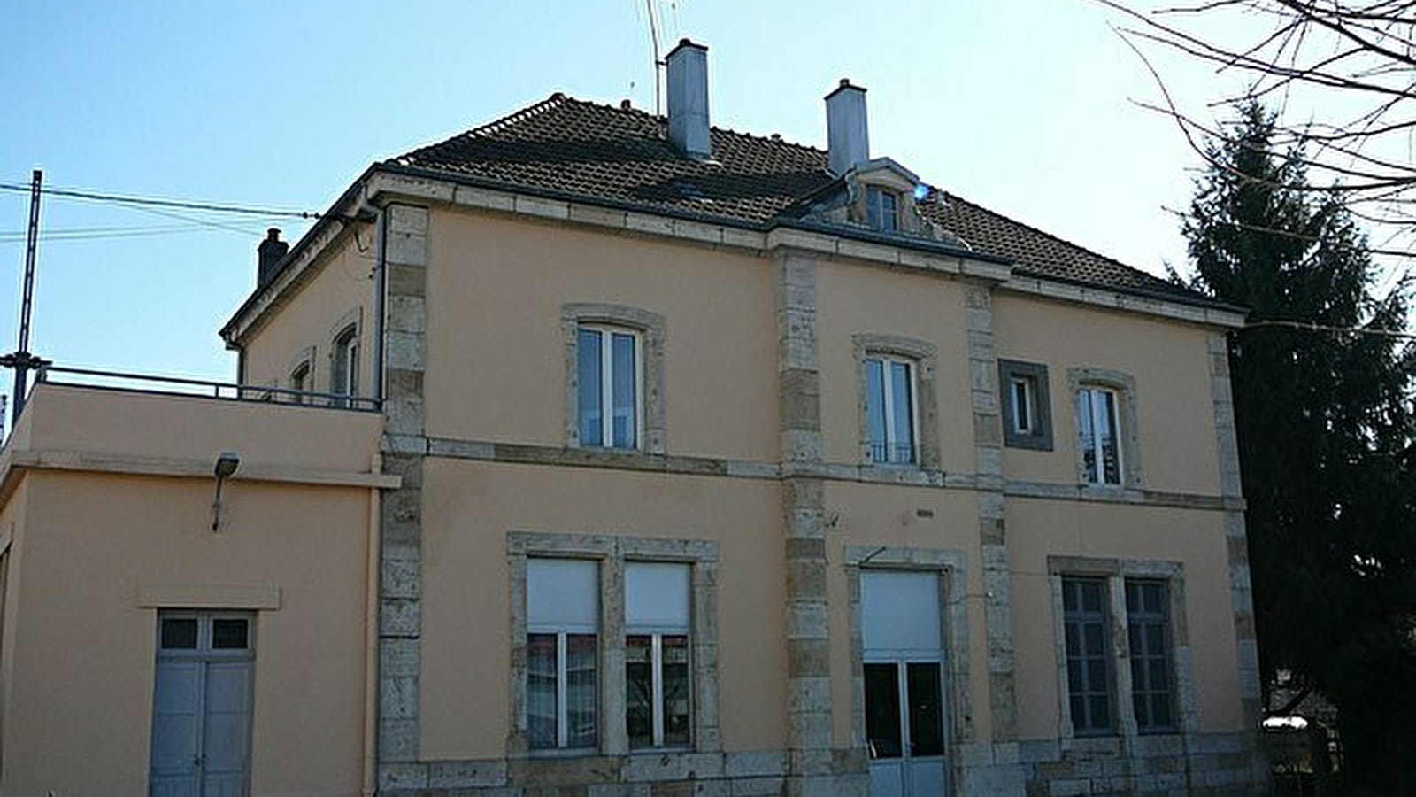 Gare TER de L'Isle-sur-le-Doubs