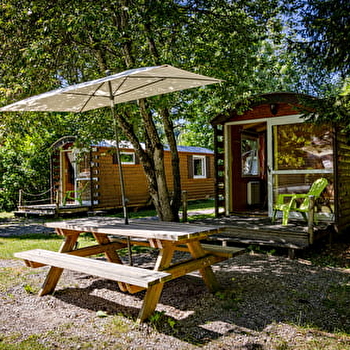 Roulottes hôtelières - FONCINE-LE-HAUT