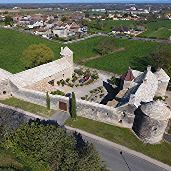 Le Vieux Château - SAINT-MARTIN-BELLE-ROCHE