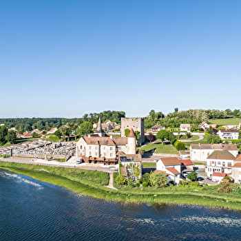 Entre étangs et vieilles pierres - SAINT-SERNIN-DU-BOIS